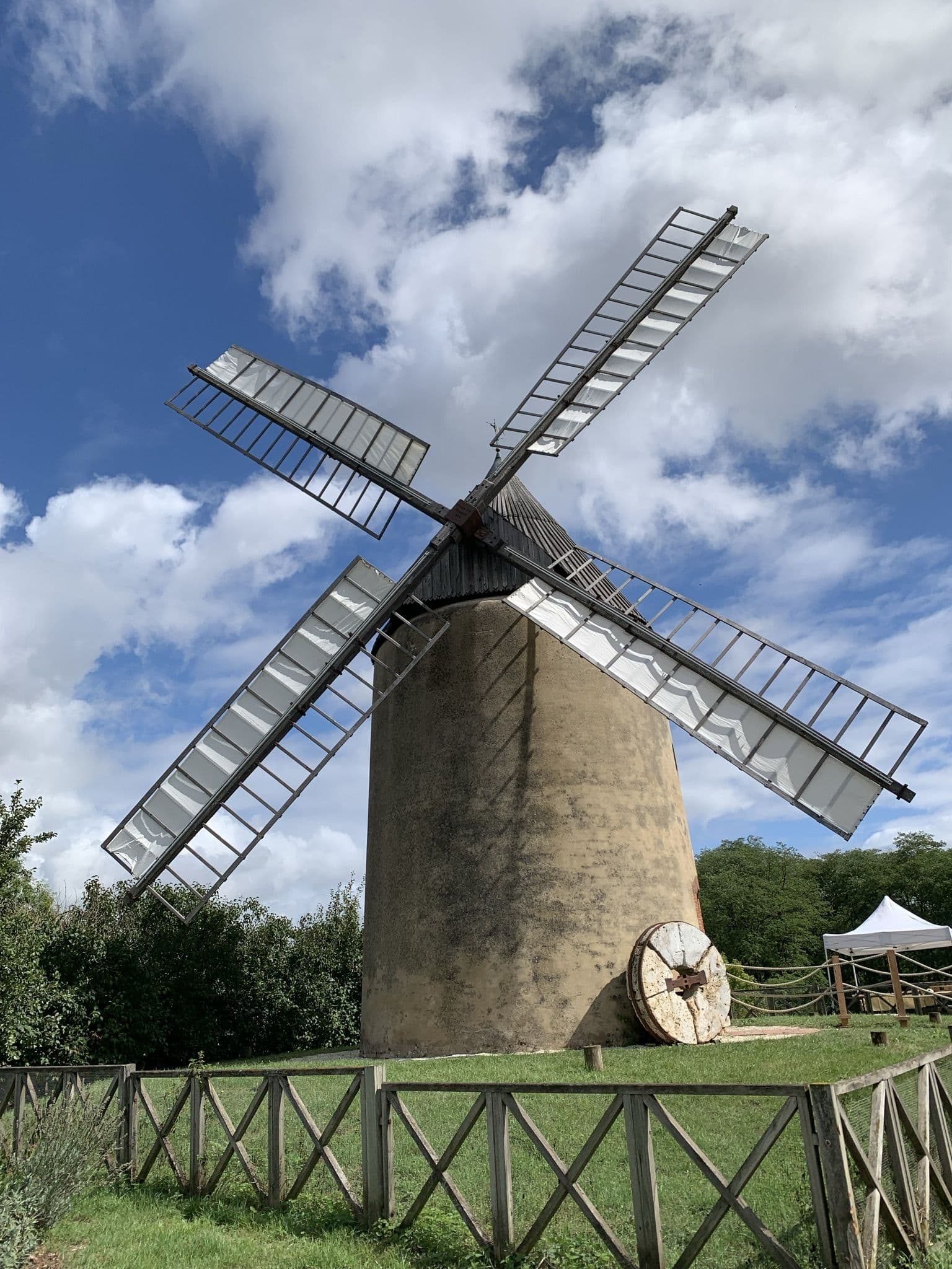 Venez entrer dans l'histoire du village et de la fabrication de farine au moulin à vent_1