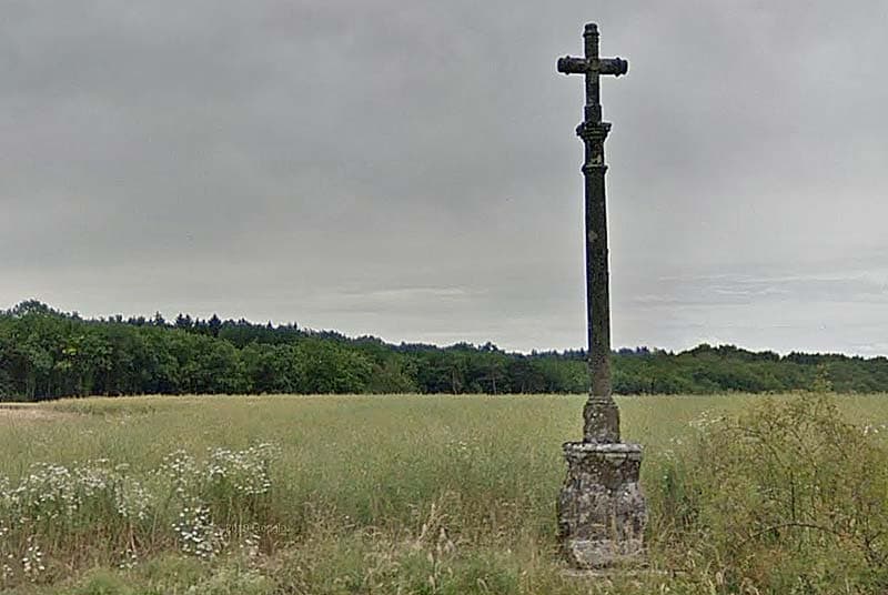 Calvaire de la Croix d'Arles à Saints-Geosmes