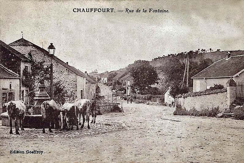 Carte postale de la fontaine de Chauffourt