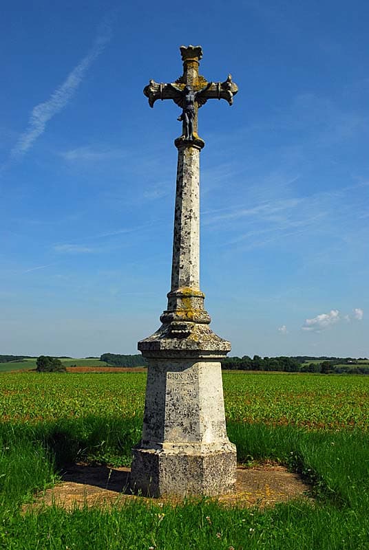 Croix de Chatenay-Vaudin
