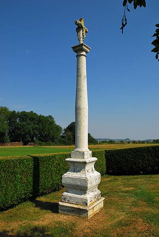 Croix de Lecourt
