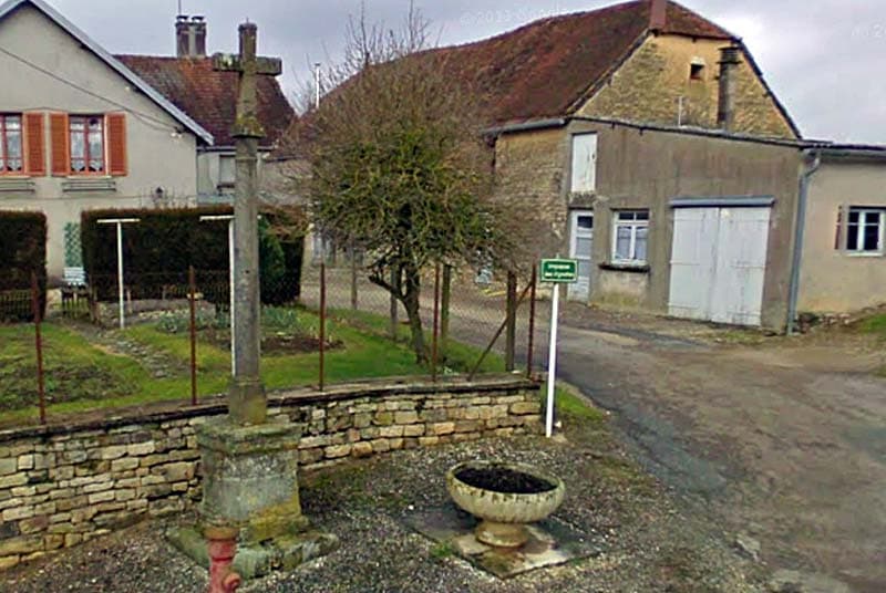 Croix à Voncourt