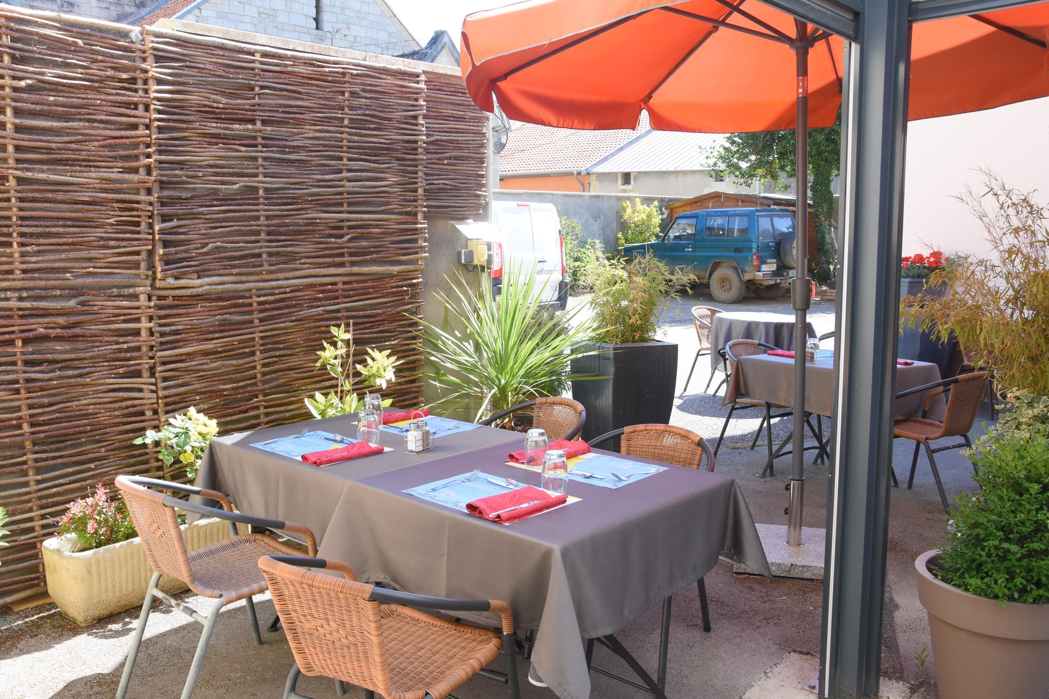 Auberge du Cheval Blanc - Terrasse
