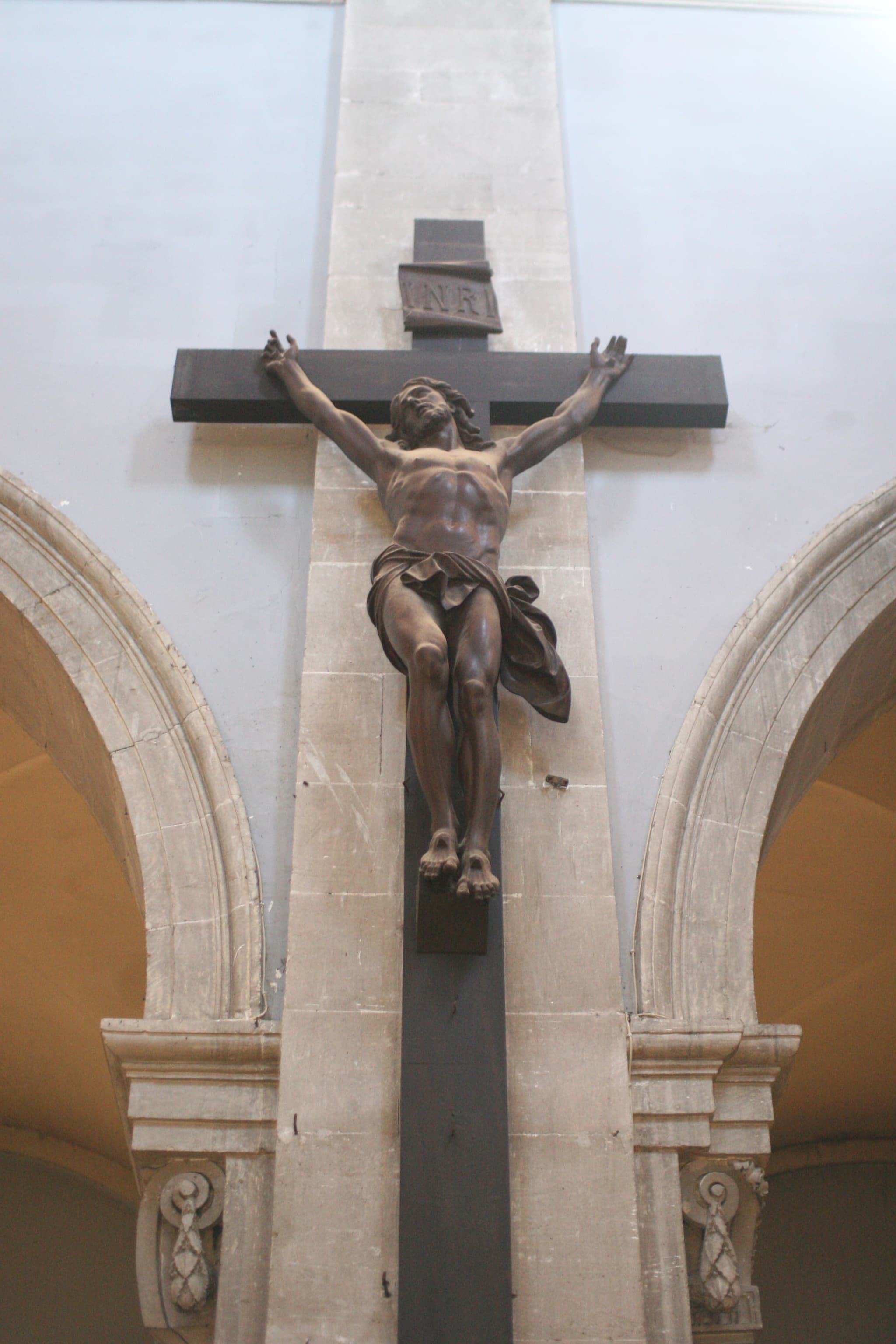 église Notre-Dame Crucifix en fonte