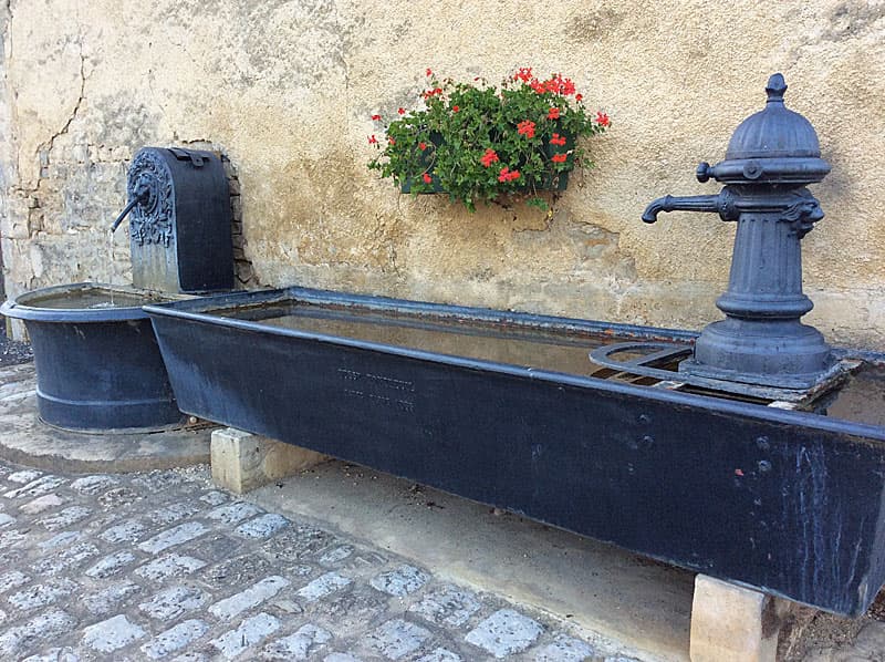 Fontaine de la rue du haut pré