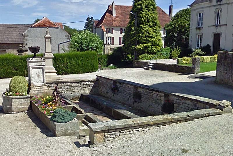 Lavoir de Poinson-les-Fayl