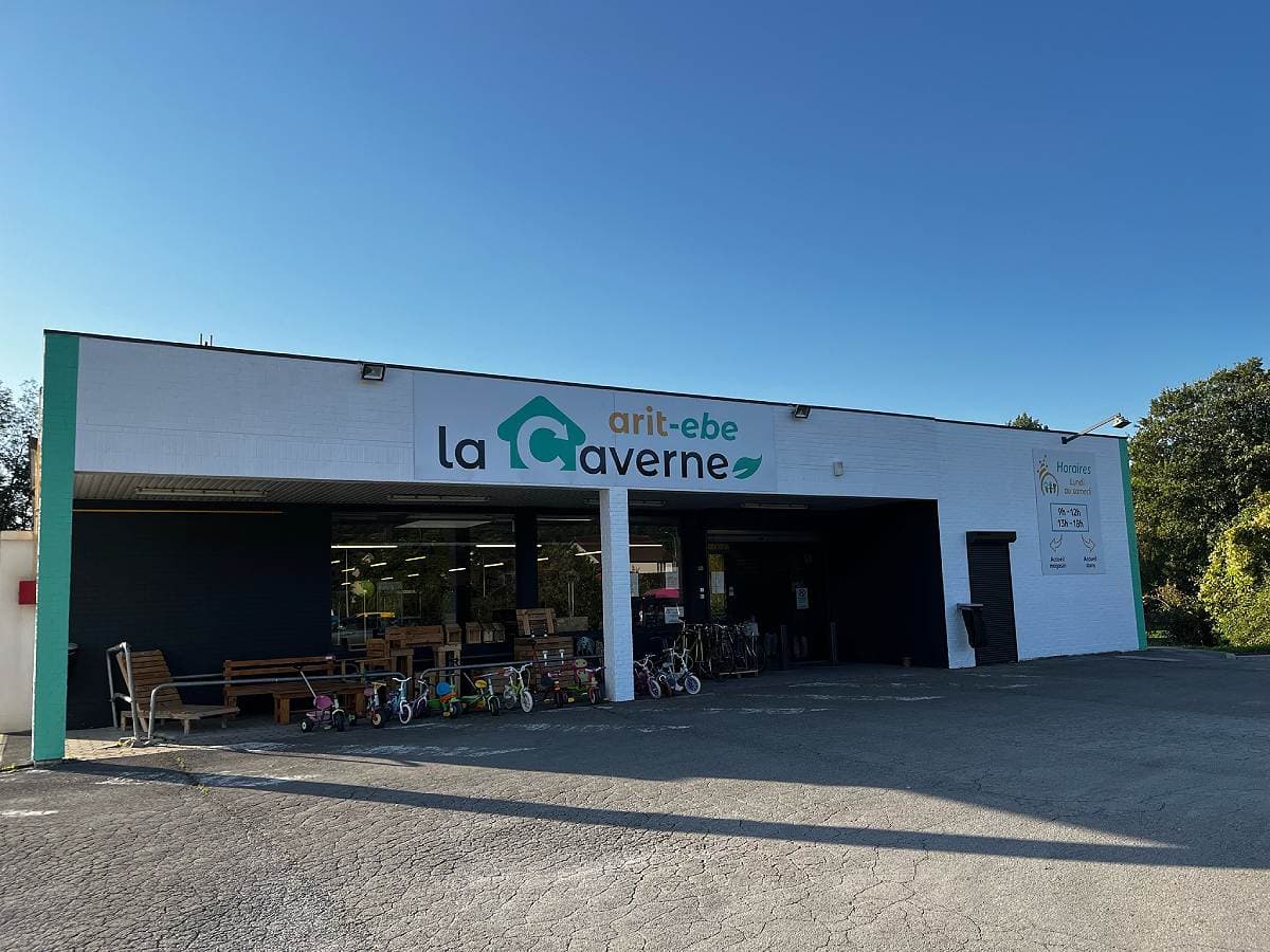 Le Caverne