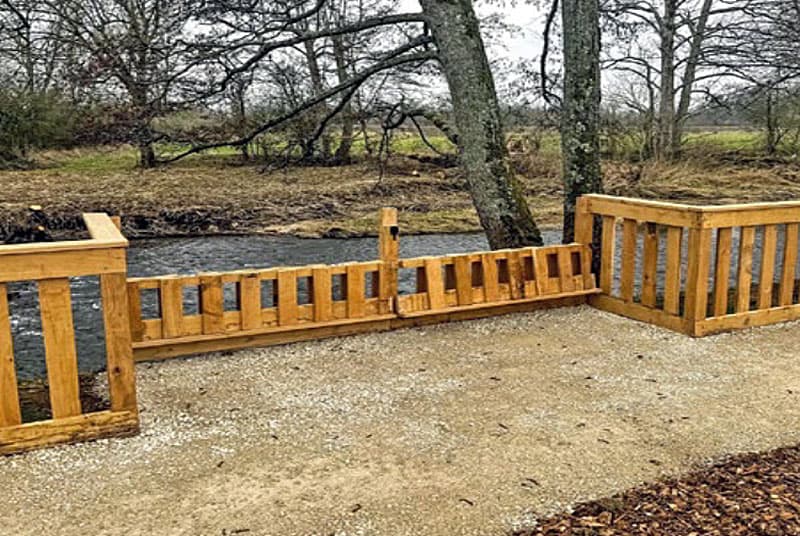 Poste de pêche pour personne en situation de handicap