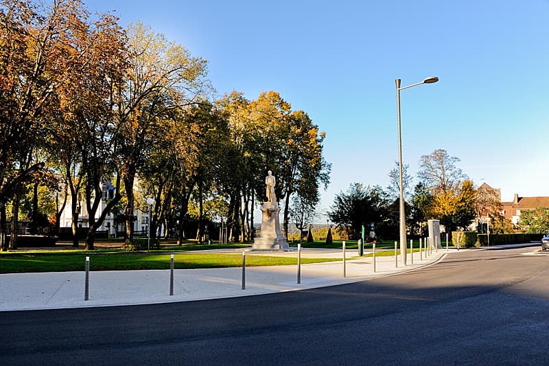 Square Philippe Lebon