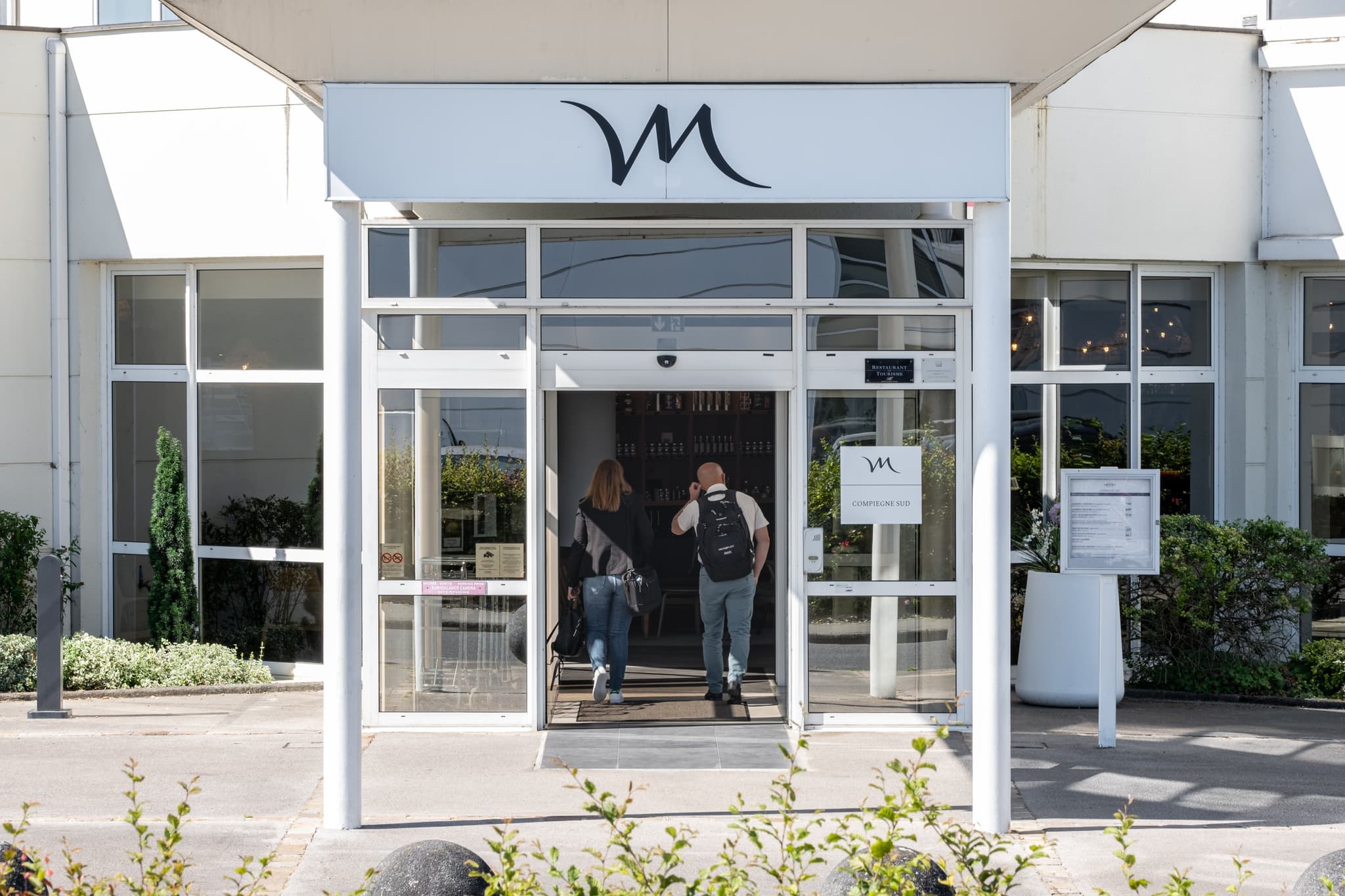 Entrée hôtel 3