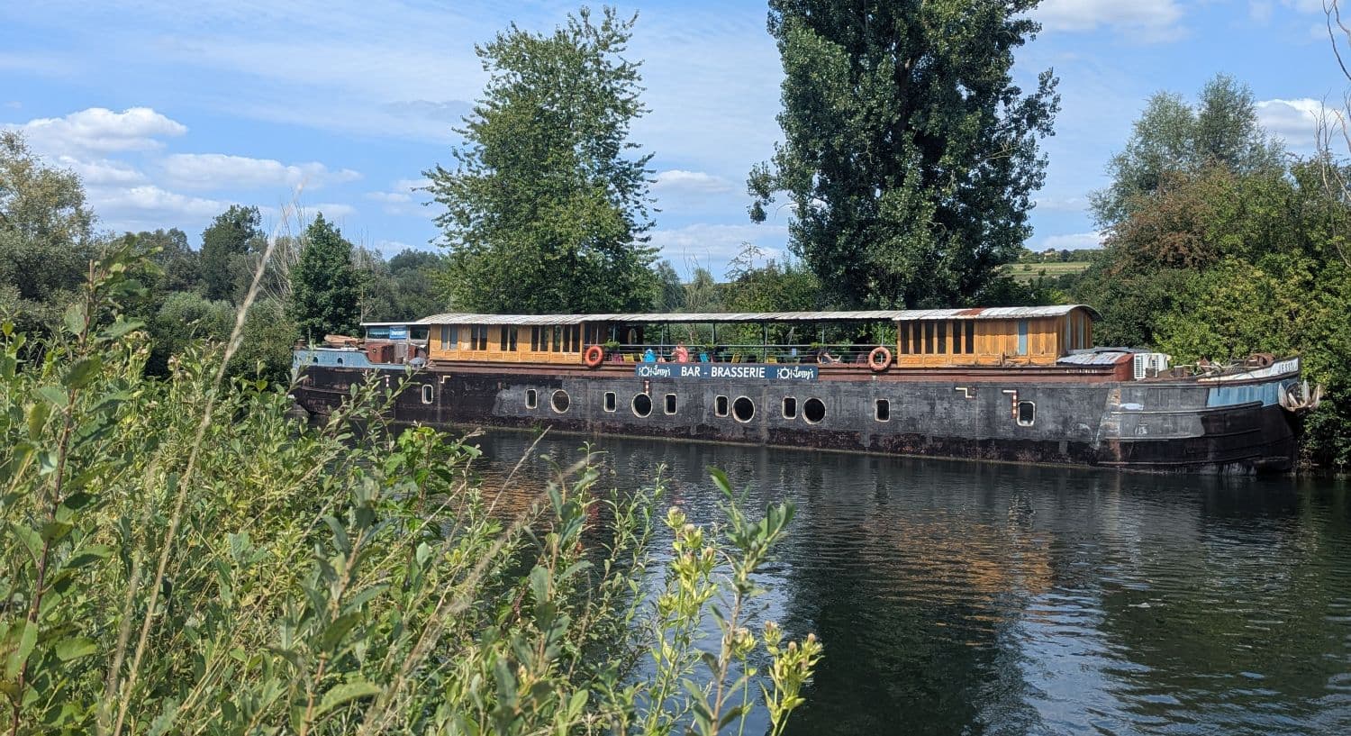 Péniche_Bar-Snack_Jessy's_Eaucourt-sur-Somme