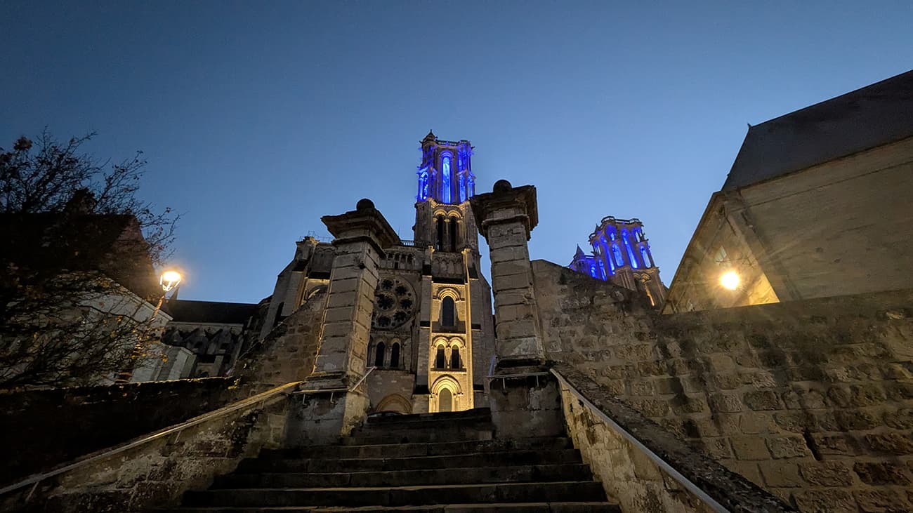 Cité médiévale porte Germaine < Laon < Aisne < Picardie