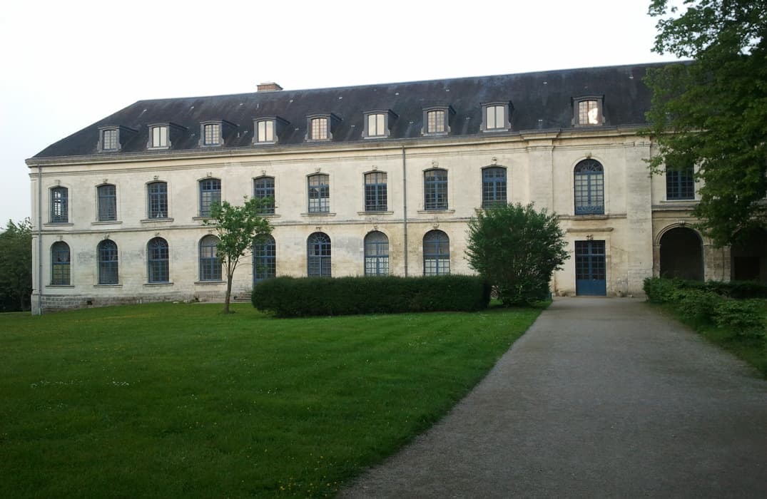 Ancienne Abbaye du Gard