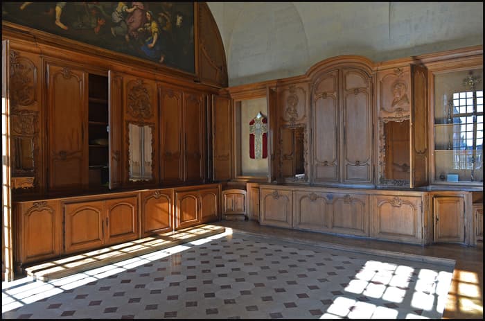Visite libre des salles du XVIIIe siècle, de la salle des gardes et du pressoir