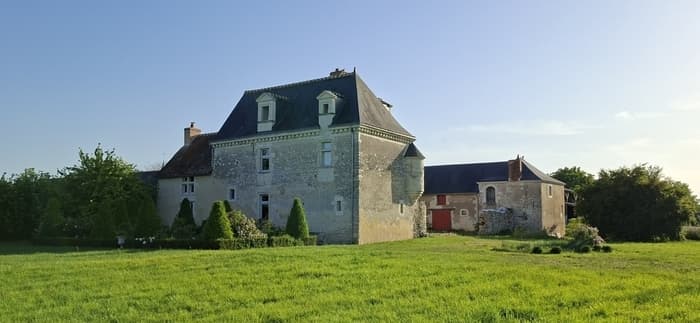 Visite guidée du manoir de la Roche-Hubert à Meigné-le-Vicomte