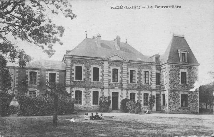 Exposition sur les belles demeures rezéennes