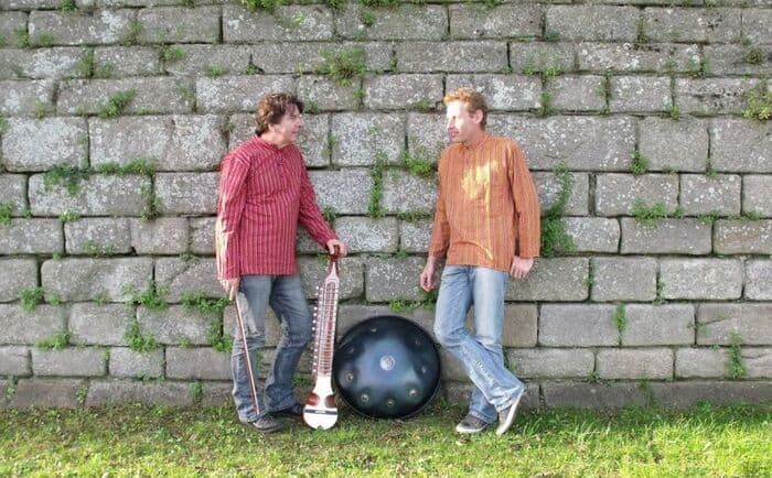 Anidrà, Duo de handpan et esraj