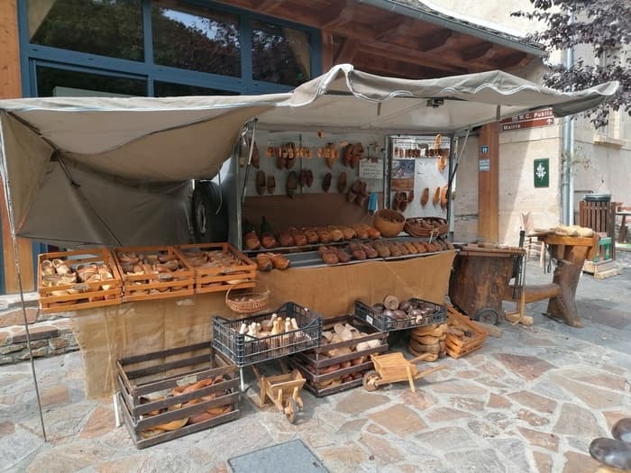 Démonstration du sabotier