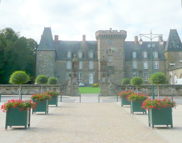 Visite libre de la tour du château
