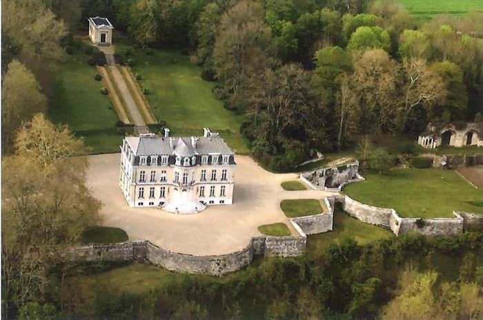 Visite du château de la Bôve à Bouconville-Vauclair