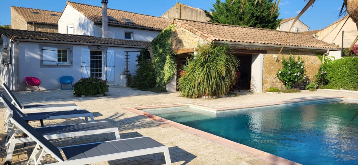 11G3002 - La Villa_1