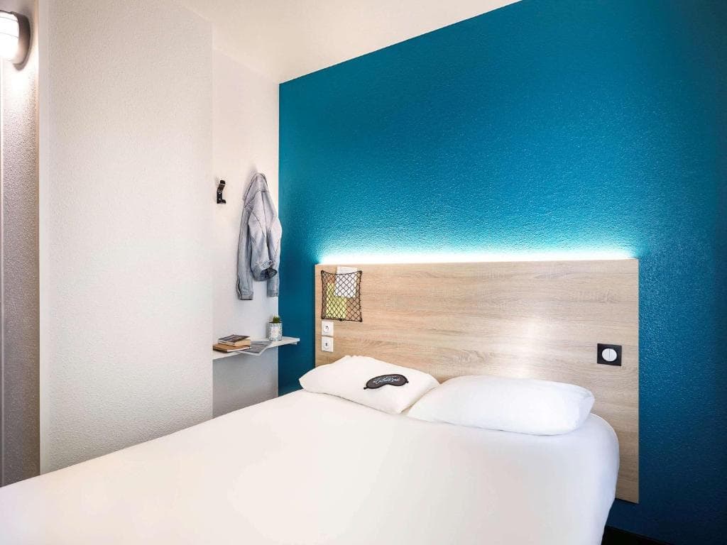 1 CHAMBRE
