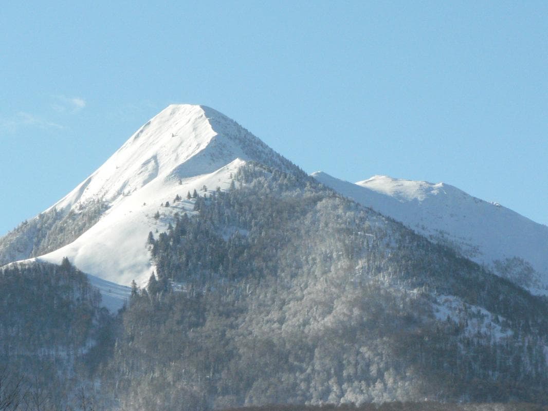 Au Village