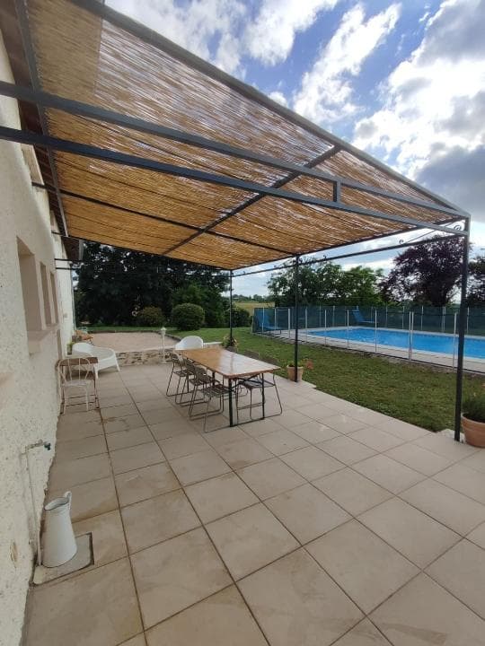 Les Coteaux