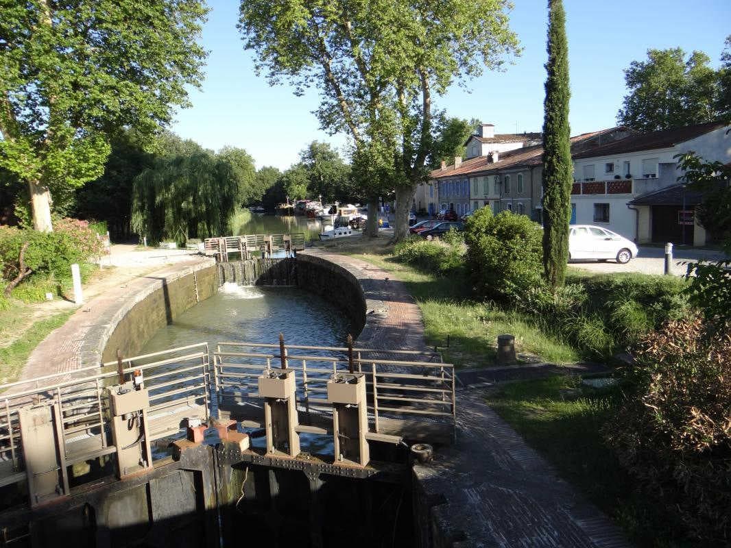 Les Platanes