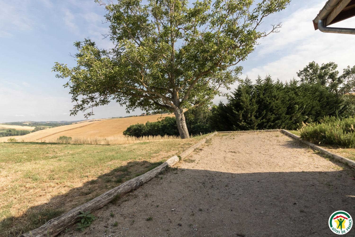 Le Grand Esquilat