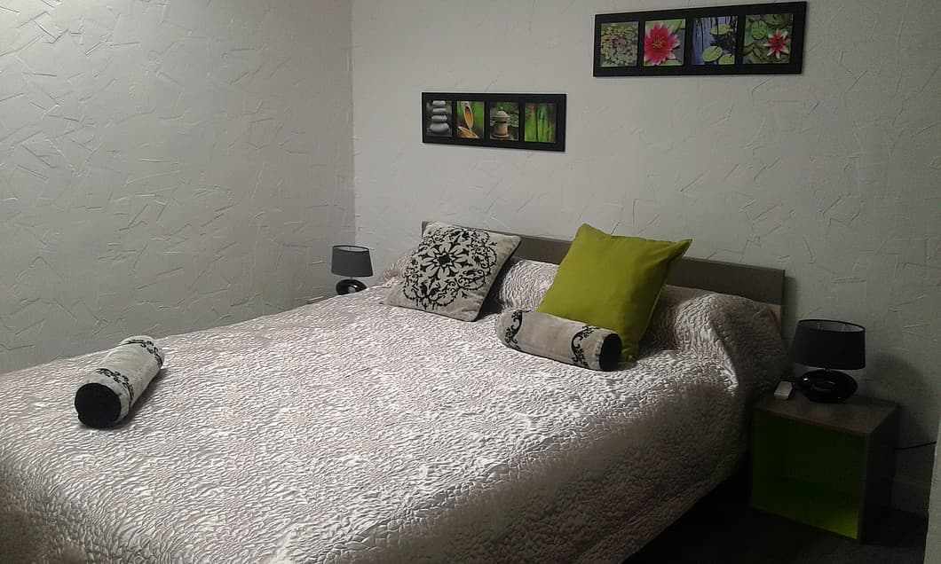 Gîte Bienvenue chez nous chambre CAZERES