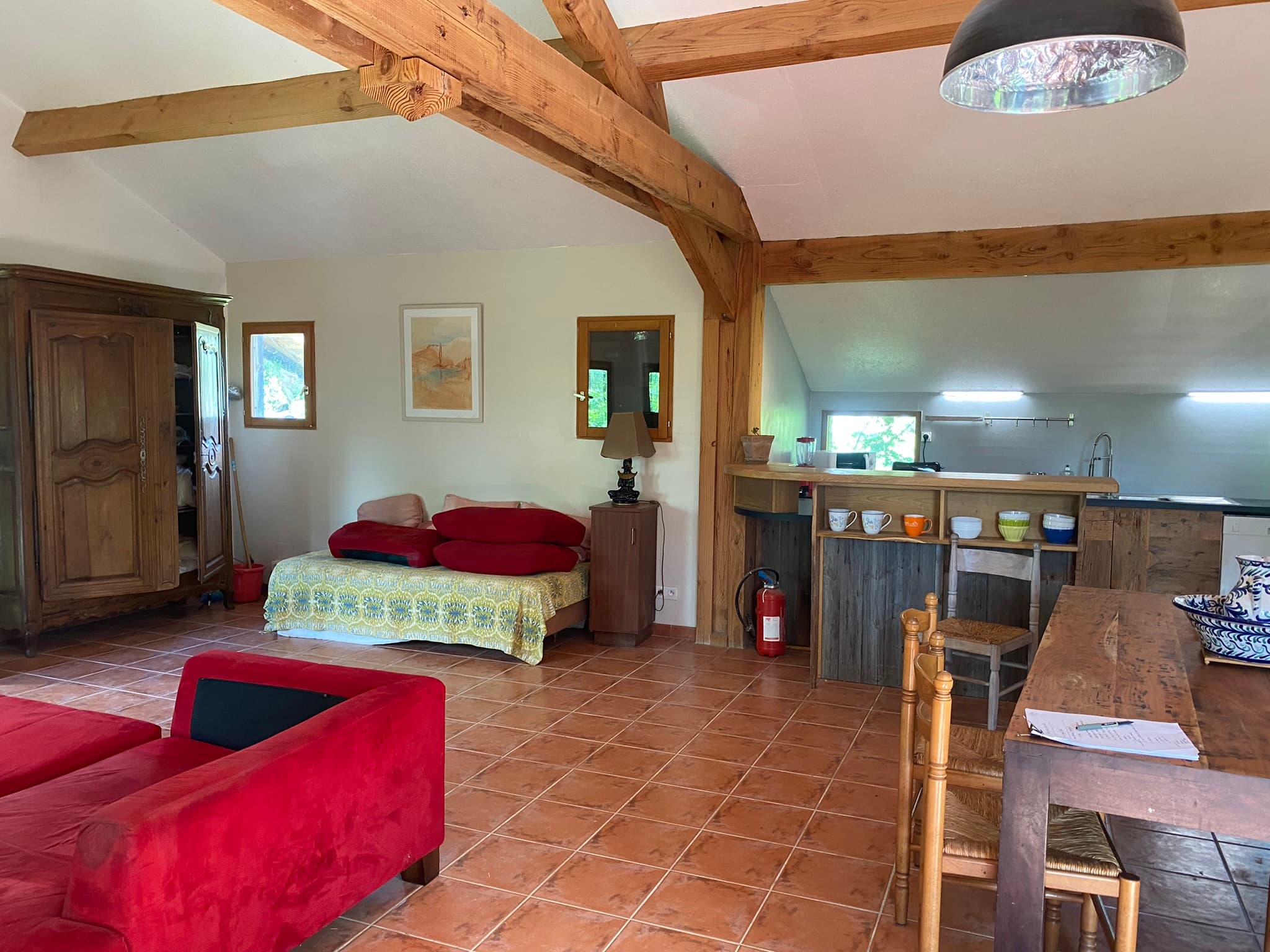 Salon salle à manger du chalet de la gestère Ambax