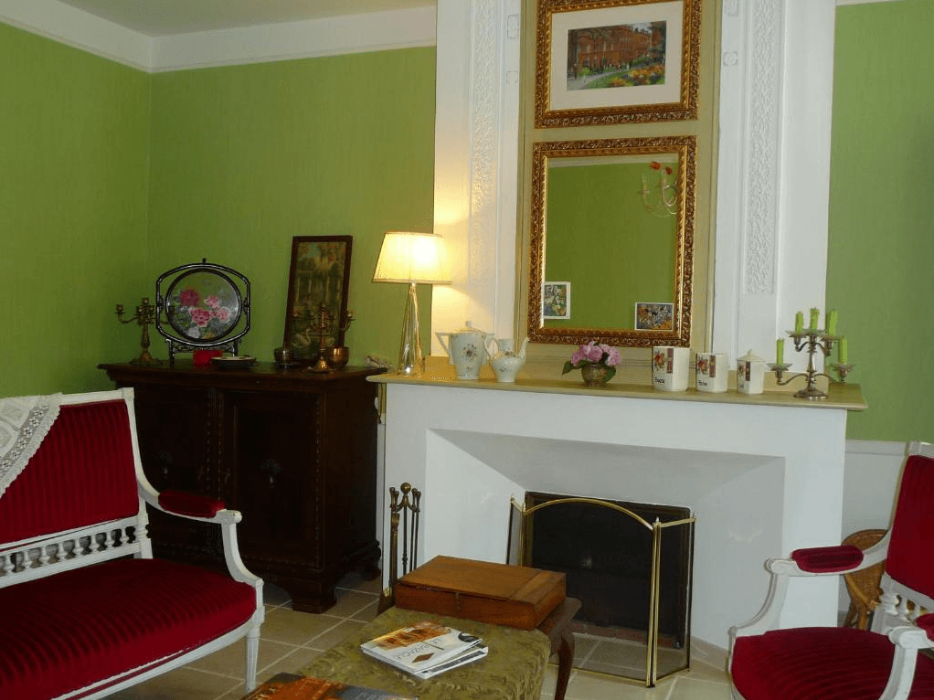 LE CLOS TOLOSAN - salon