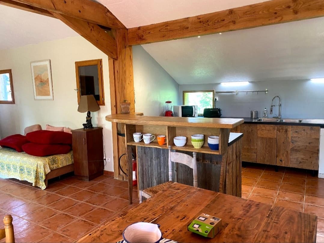 Coin cuisine (2), chalet de la gestere, ambax