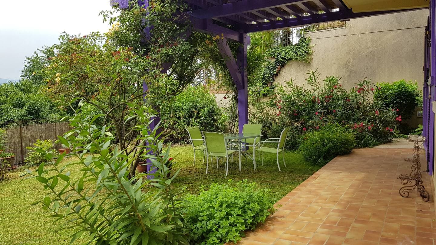 chez pierrette meuble montrejeau6