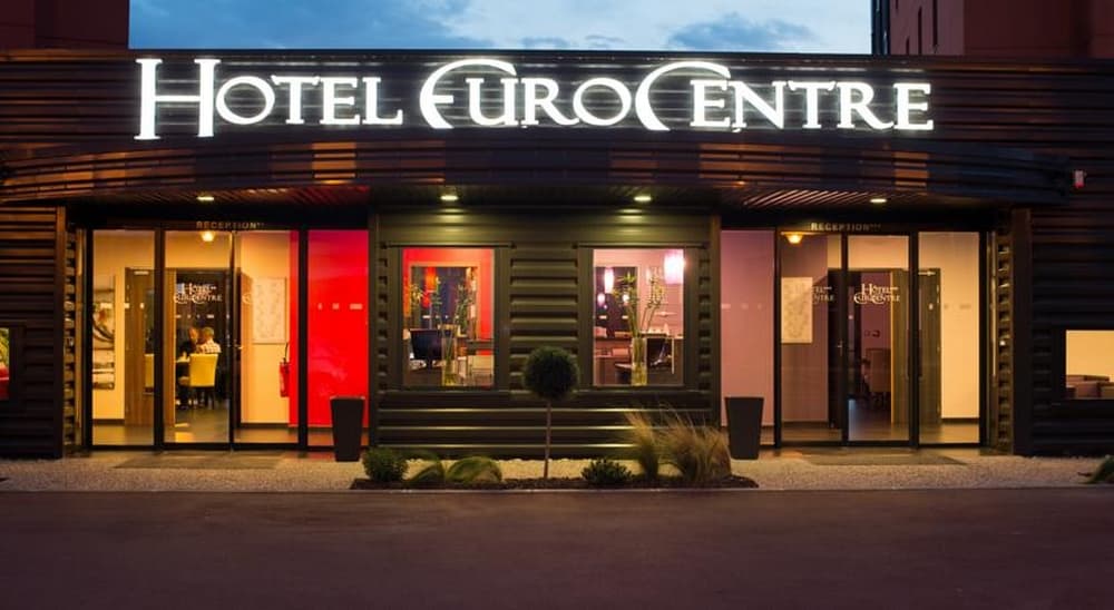 facade eurocentre CASTELNAU