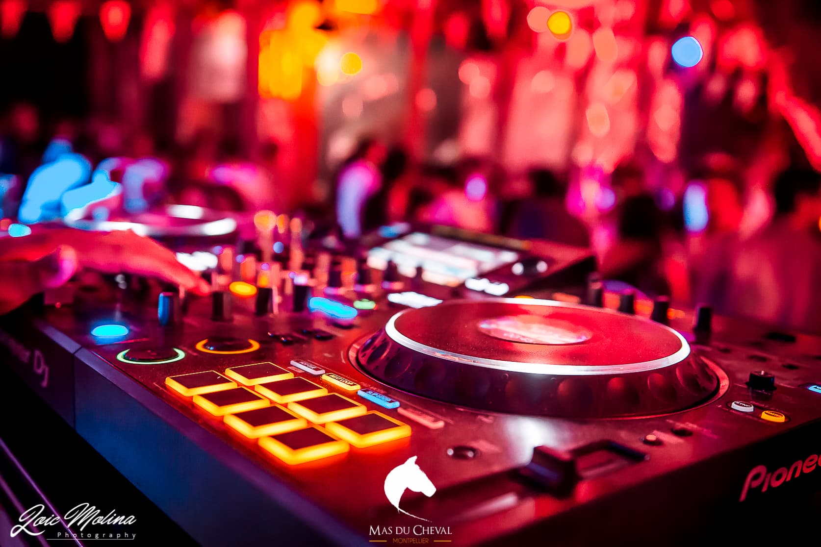 DJ