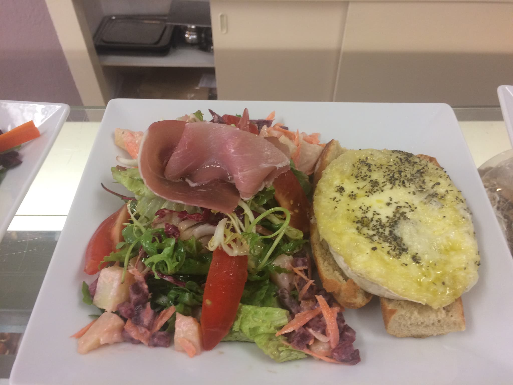 CHEZ AZORIN_SALADE 1