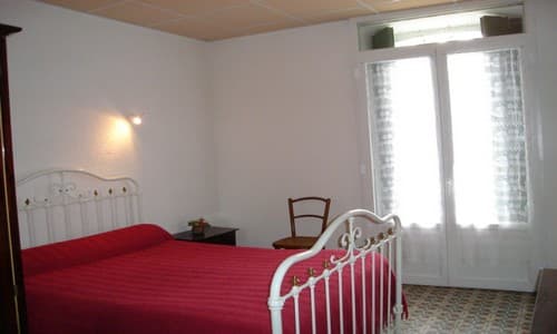 Hotel restaurant le Laissac chambre