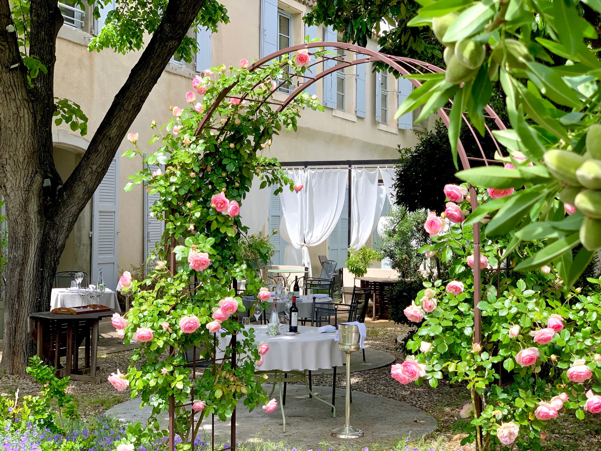 Terrasse1669©chateaudesiran
