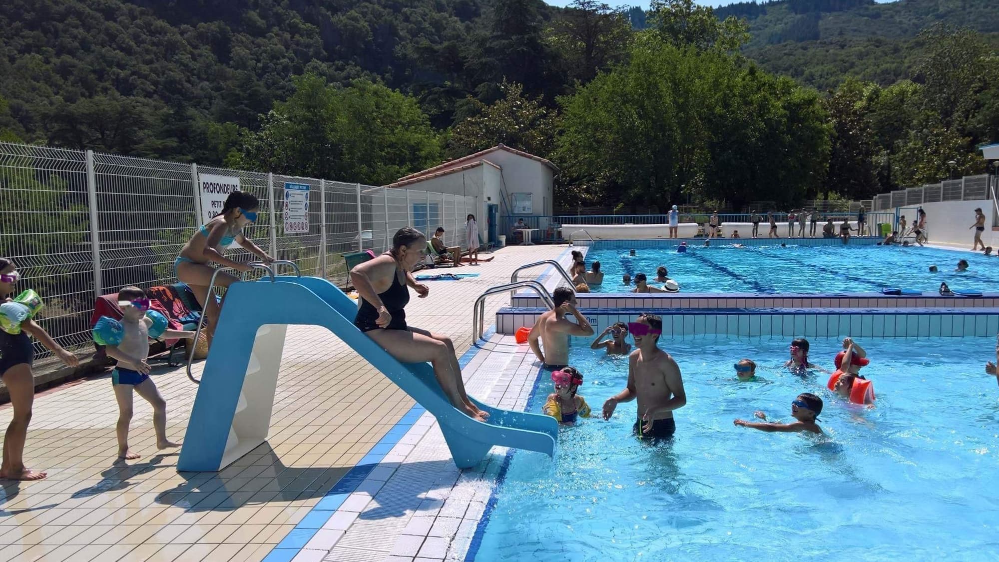 Loustics-piscine-stpons2018