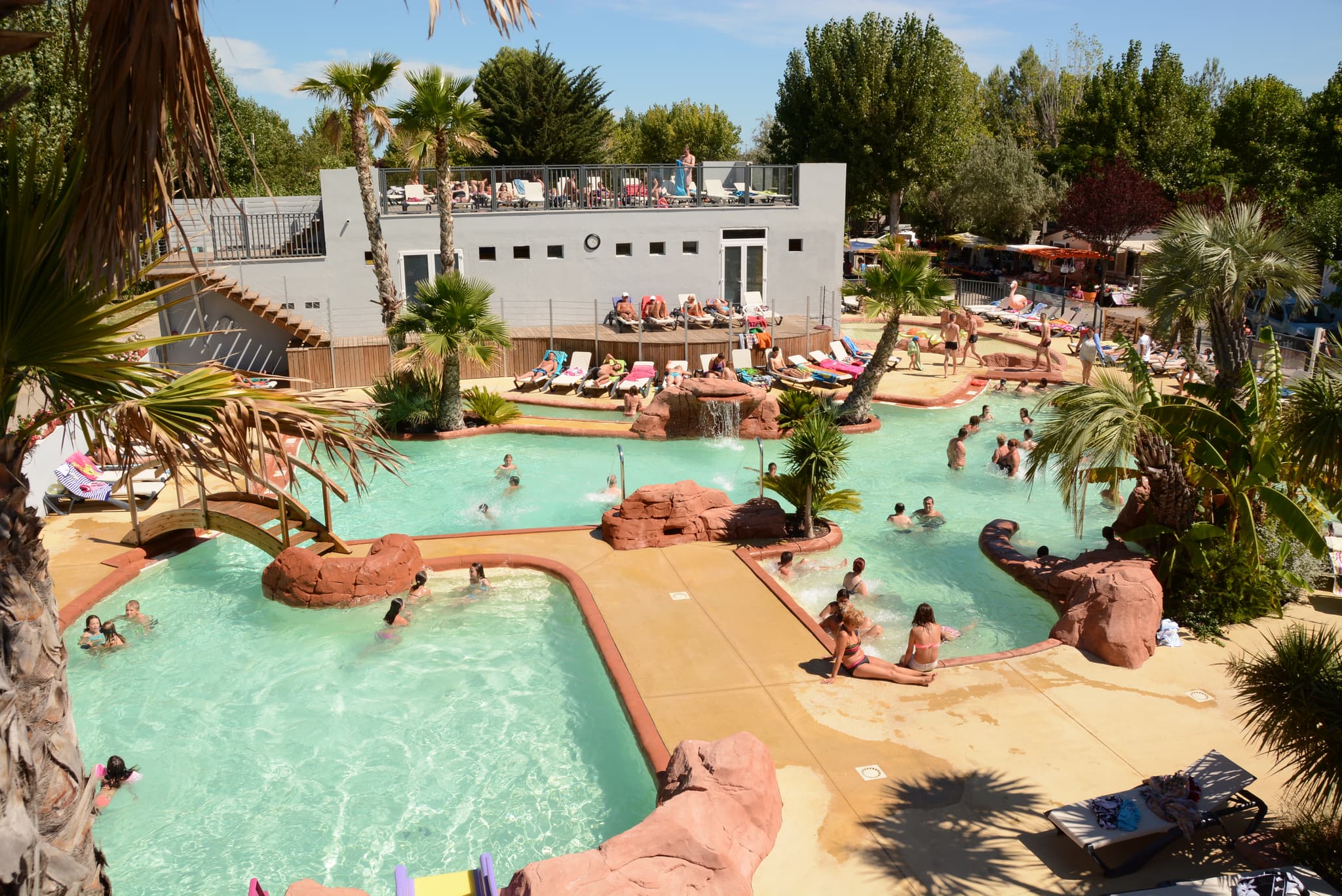 PISCINE OASIS