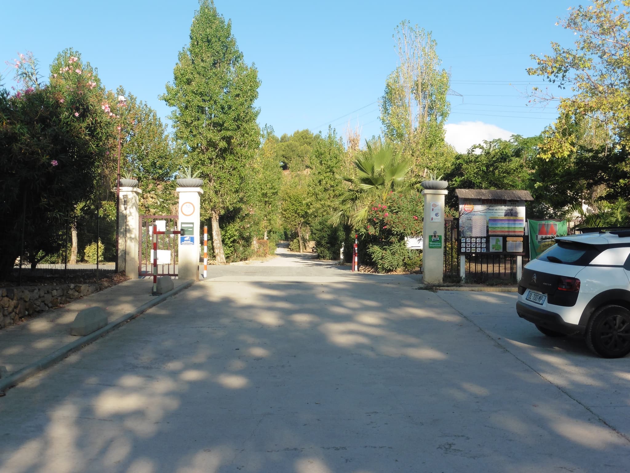 Entrée Camping