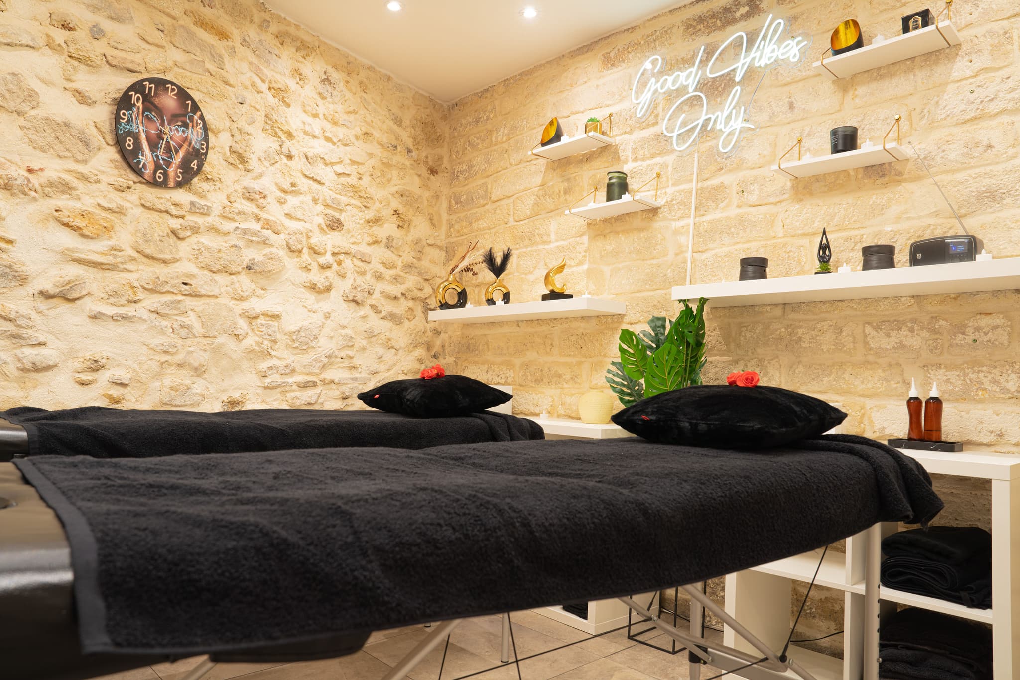 SALLE DE MASSAGE