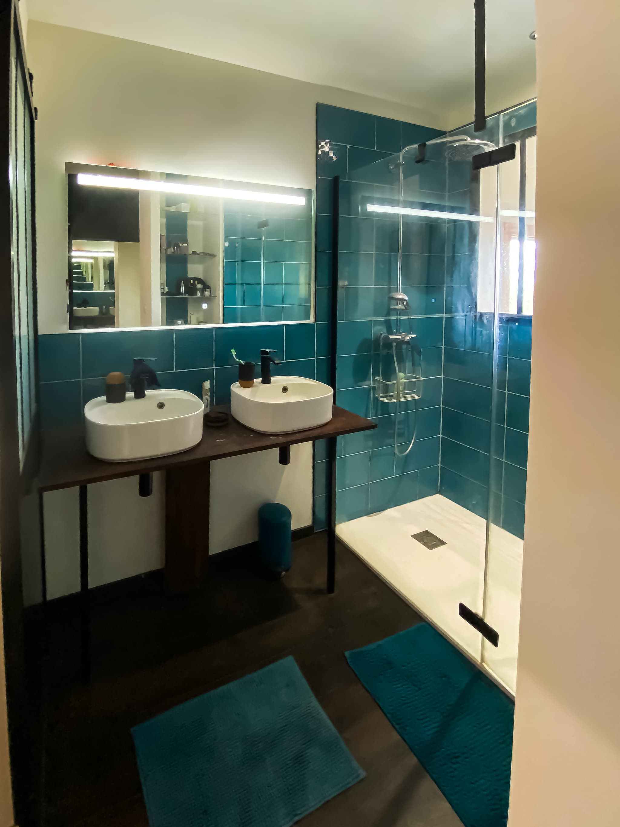 Salle de bain chambre 1