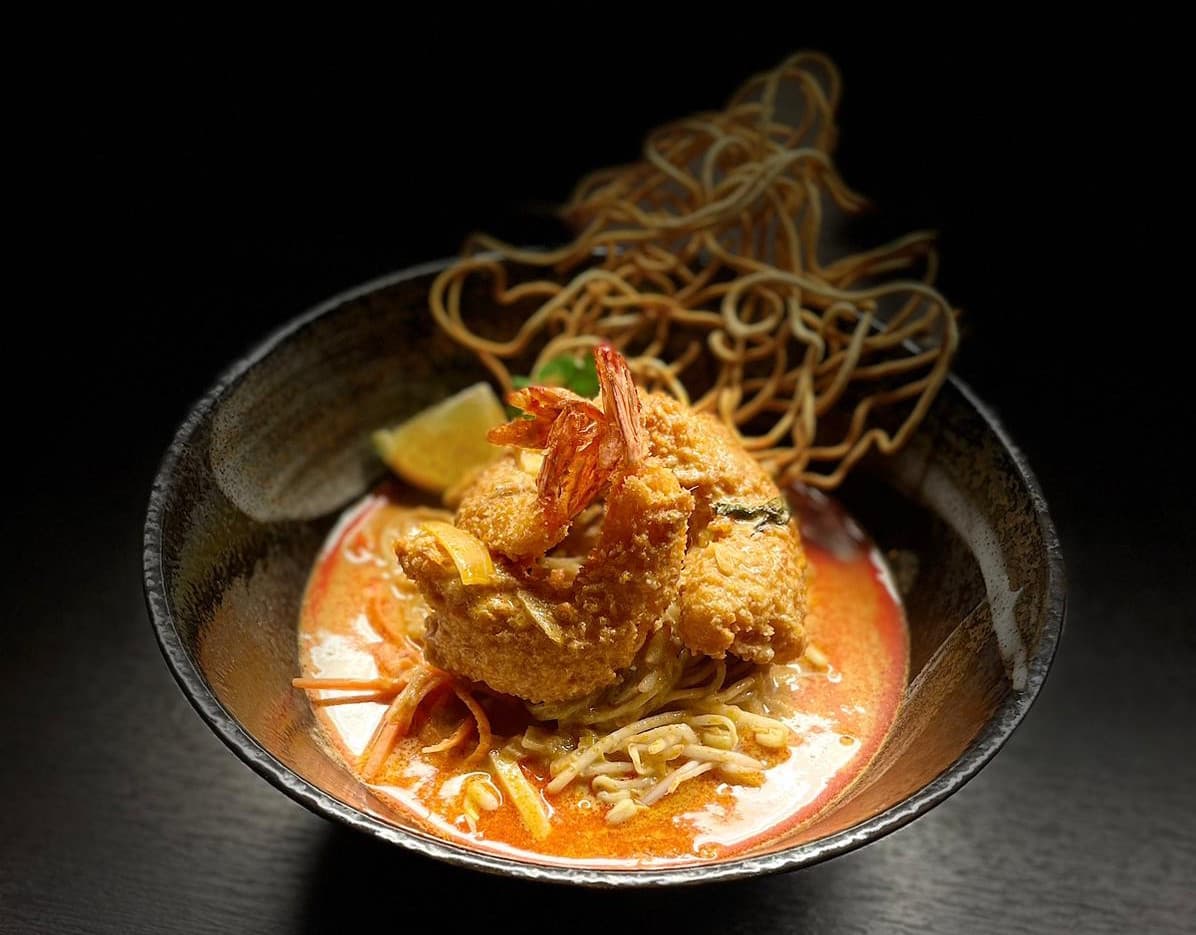 Mee Ka Thi Kung Thod (Ramen Lao)