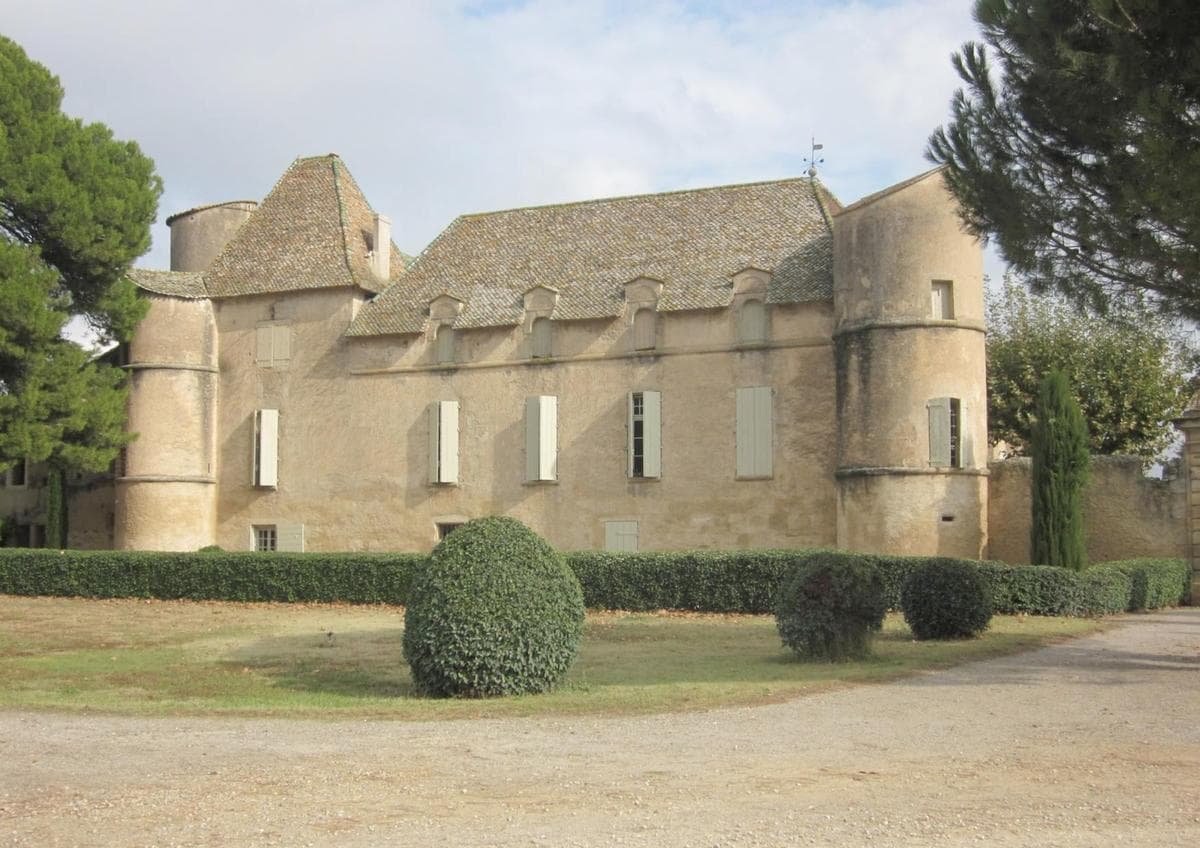 page1-1200px-CHATEAU_DE_PERDIGUIER.pdf