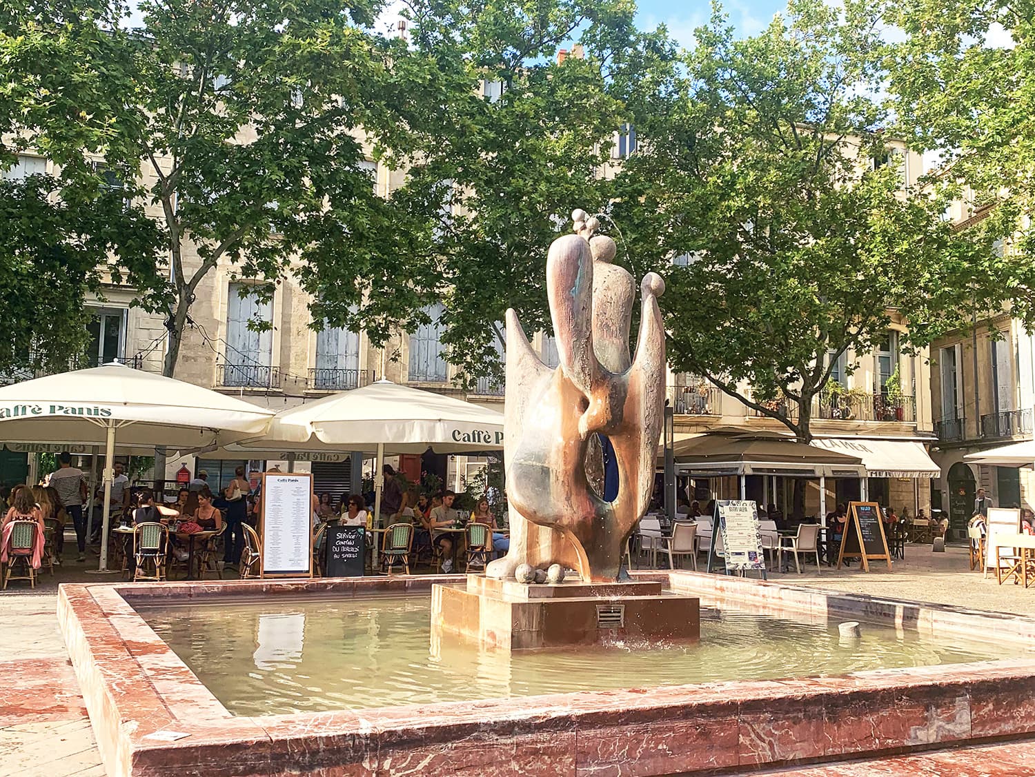 place-marche-fleurs