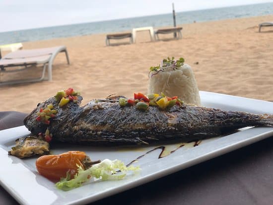 restaurant-sur-la-plage