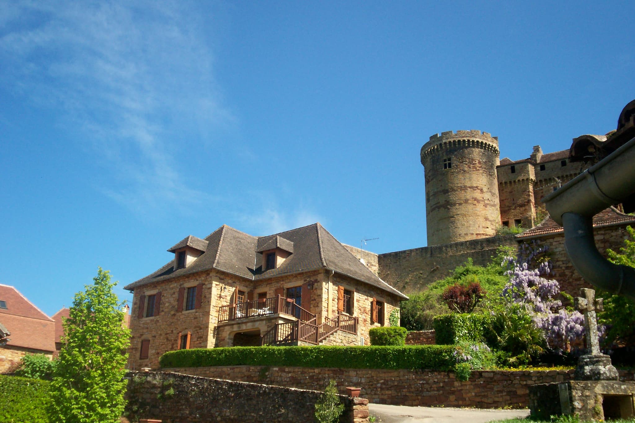 Au pied du Château (gîte)
